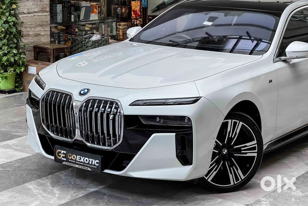 Bmw I7, 2024, Electric