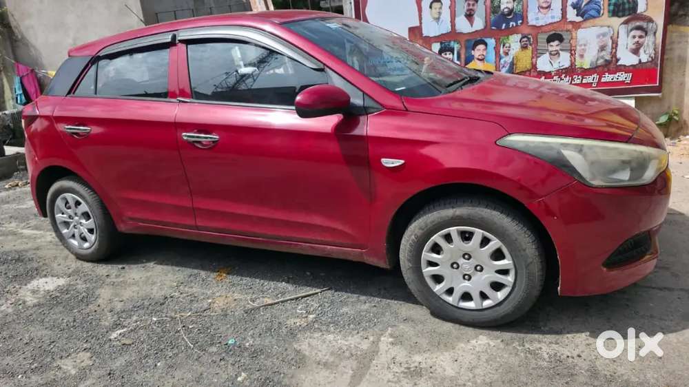 Hyundai I20 2015 Petrol 75300 Km Driven