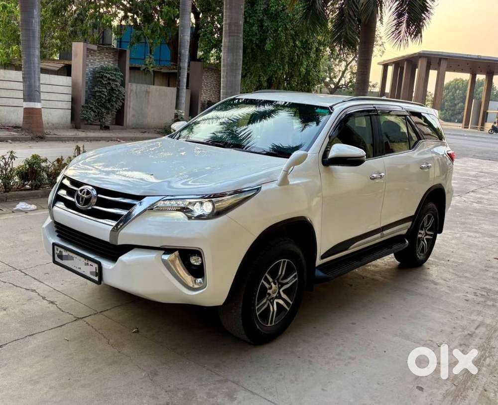 Toyota Fortuner 4x2 At 2.8 Diesel, 2019, Diesel