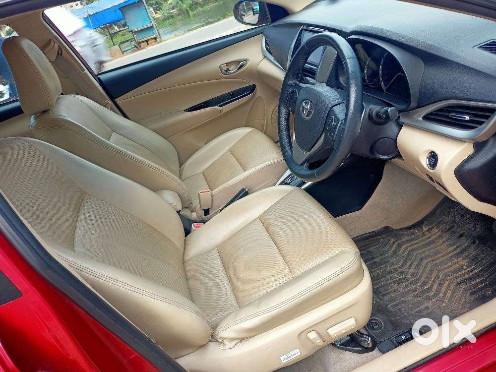 Toyota Yaris Vx Cvt, 2018, Petrol