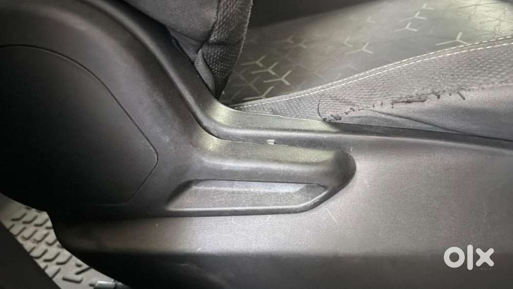 Tata Nexon 1.2 Revotron Xm, 2020, Petrol