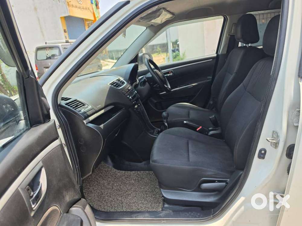 Maruti Suzuki Swift Zxi, 2016, Petrol