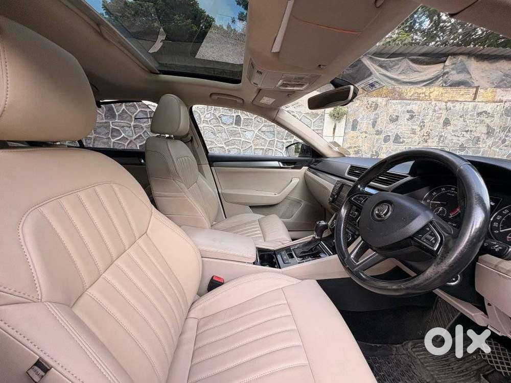 Skoda Superb Style 1.8 Tsi At, 2017, Petrol