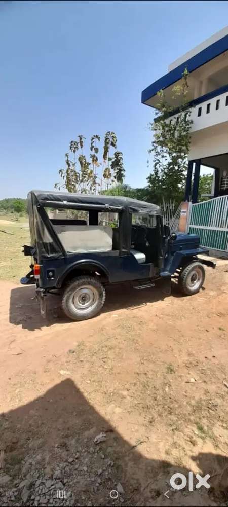 Mahindra Jeep Classic 1990