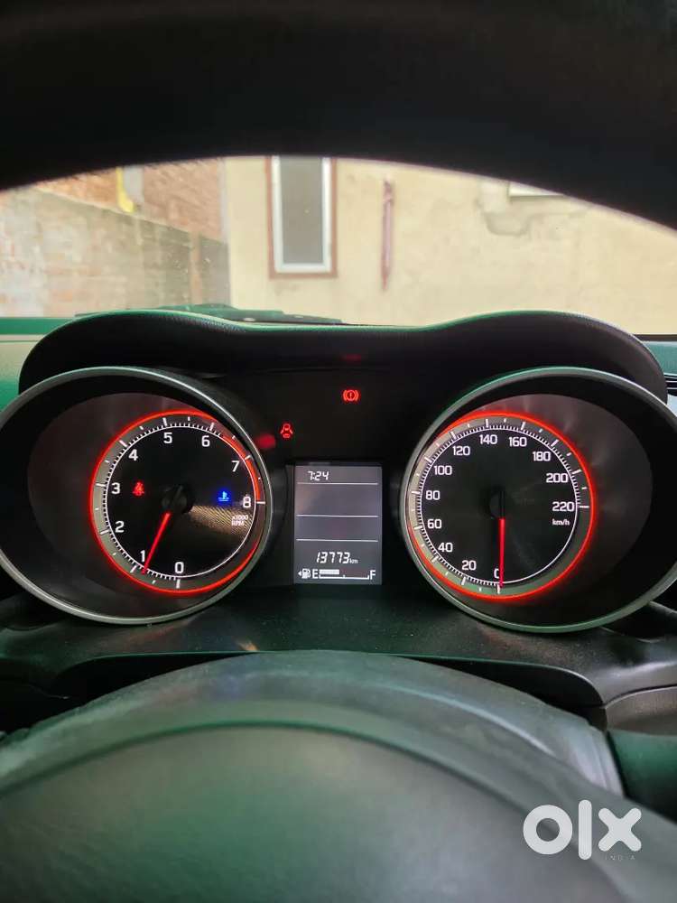 Maruti Suzuki Swift Vxi 2023 Petrol