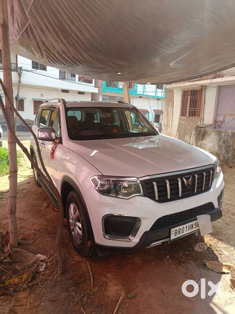 Scorpio N Z6 Diesel  20k Km  White  Single Owner  Insurance 2026