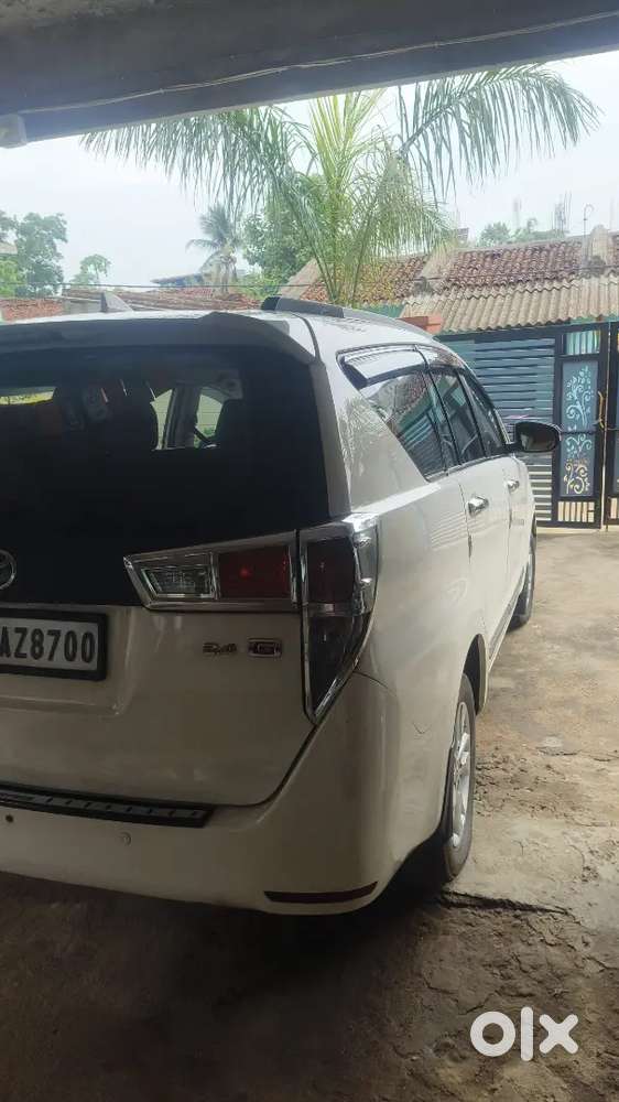 Toyota Innova Crysta 2018 Diesel Well Maintained
