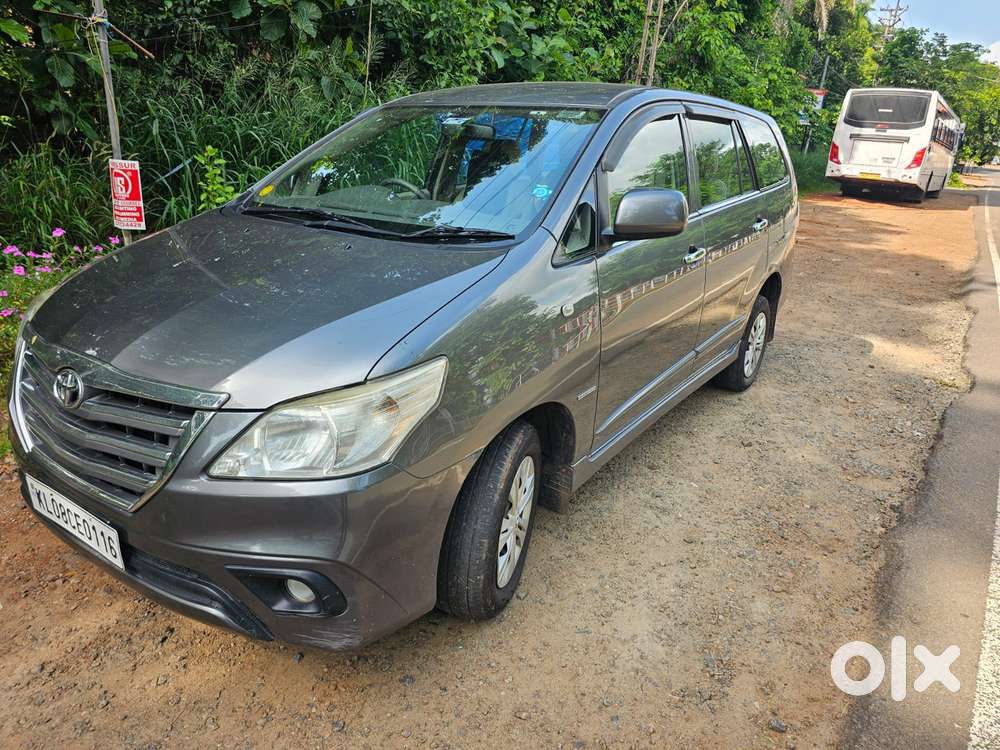 Toyota Innova 2.5 Gx 7 Seater Bs Iv, 2014, Diesel