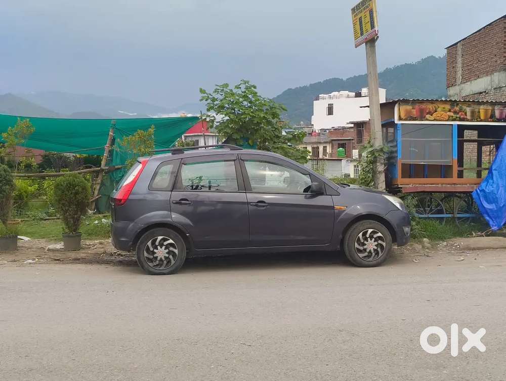 Ford Figo Diesel Zxi 2012