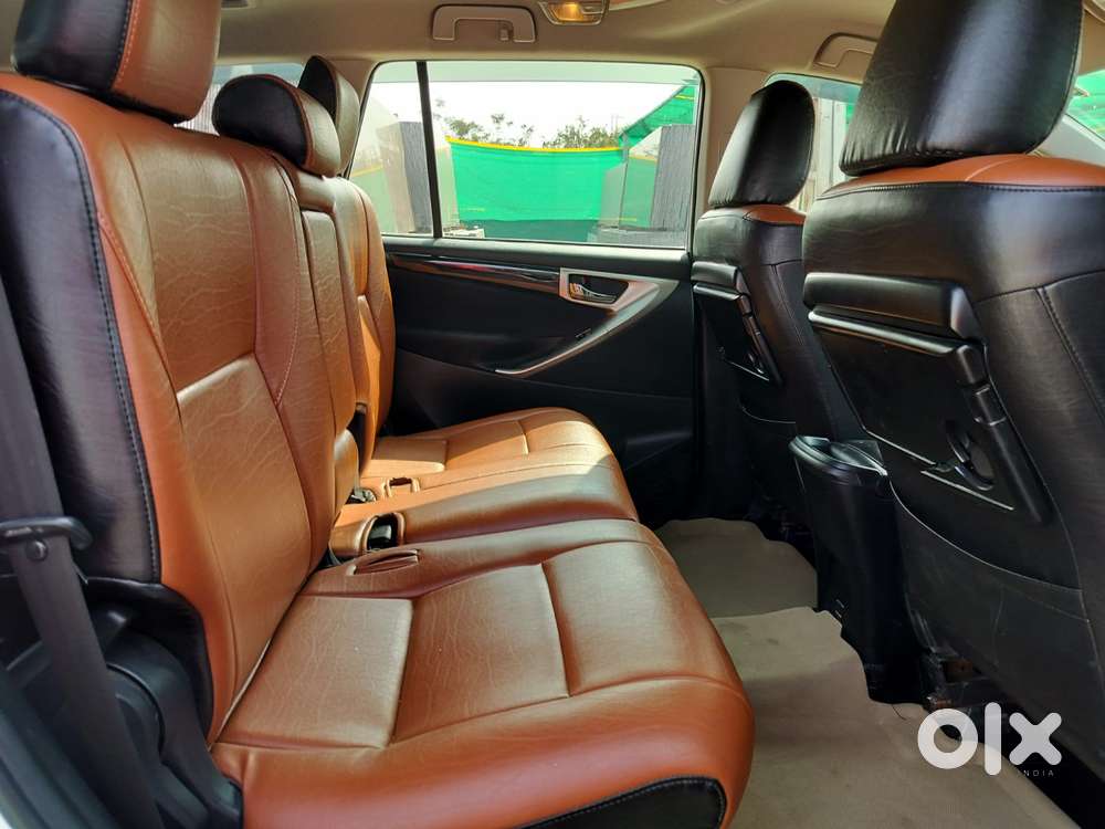 Toyota Innova Crysta 2.4 V 8 Str, 2018, Diesel
