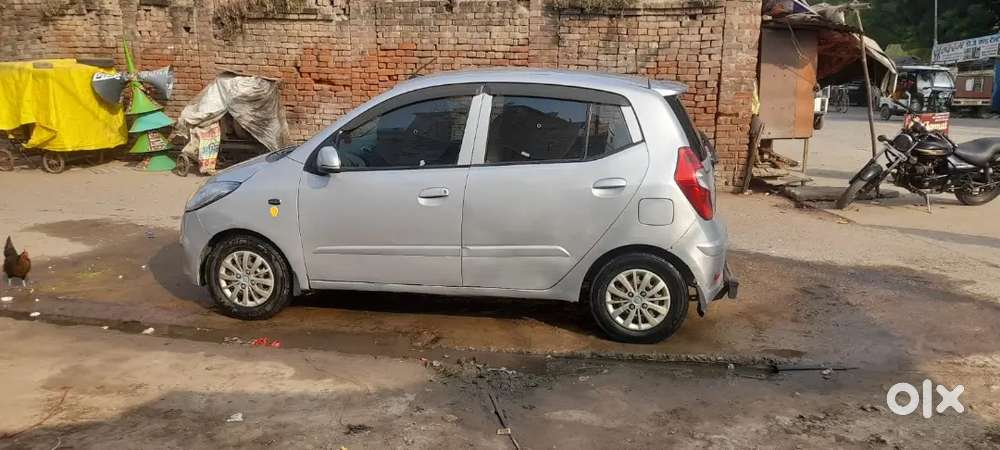 Hyundai I10 Sportz Petrol Manual 2012