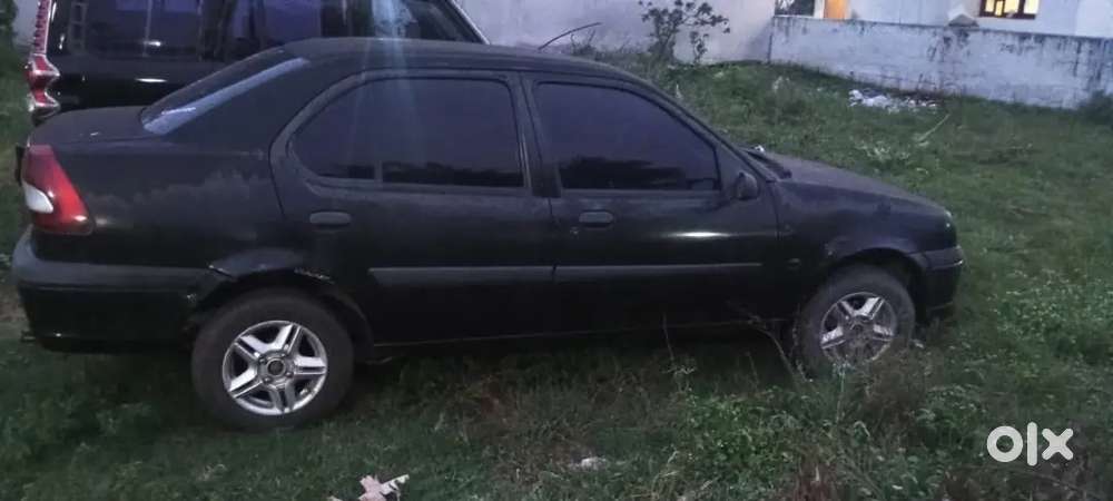 Ford Ikon 2008 Petrol 40000 Km Driven