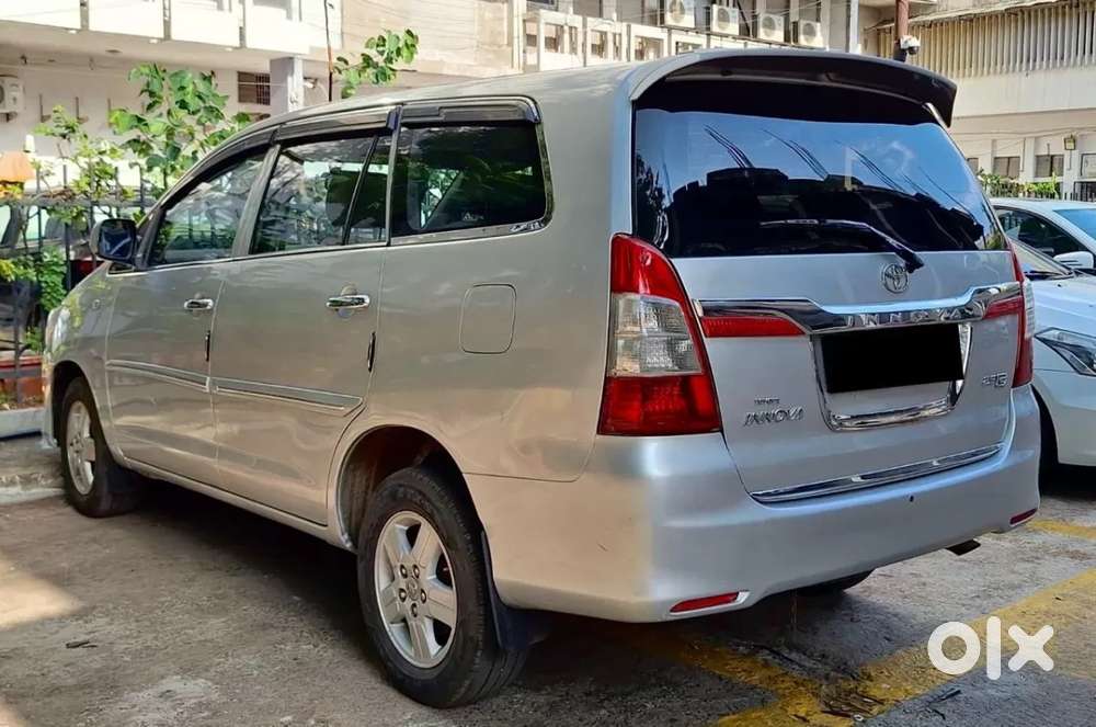 Toyota Innova 2.5 Gx 8 Str Bs-iii, 2012, Diesel