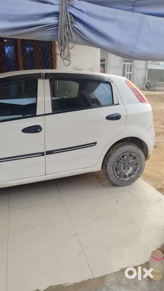 Fiat Grande Punto 2012 Diesel 150000 Km Driven