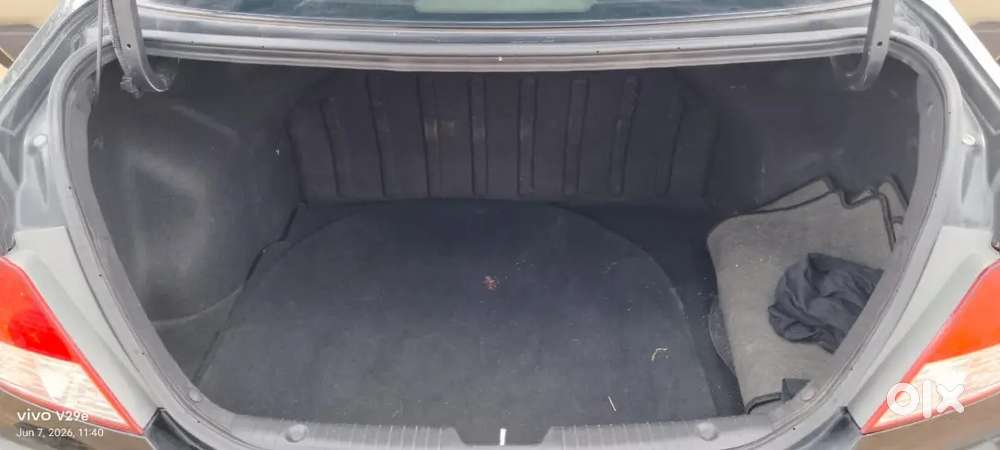 Hyundai Verna 2011 Petrol Manual 106000 Km Driven
