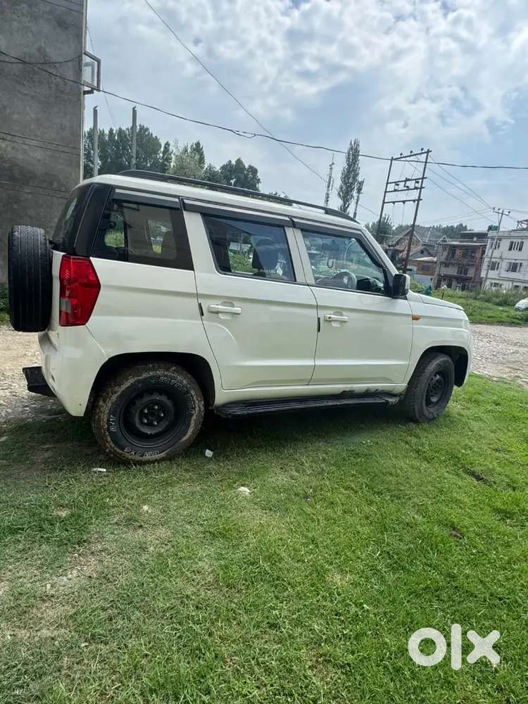 Mahindra Tuv 300 2016 Diesel Manual .doc Car .very Good Condition