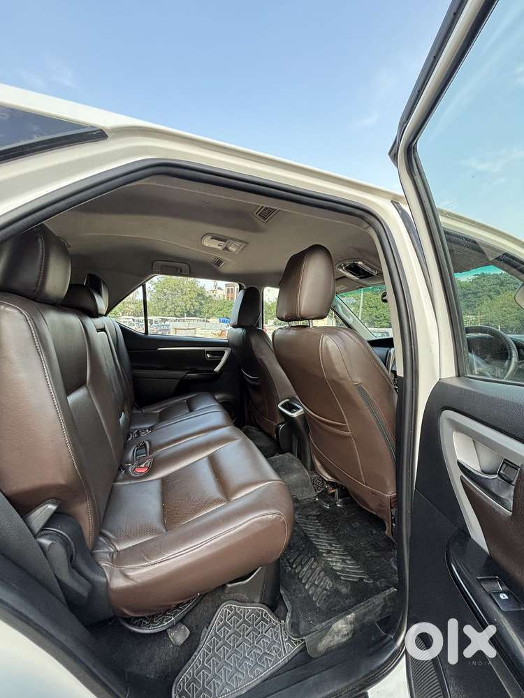 Toyota Fortuner 4x2 At 2.8 Diesel, 2017, Diesel