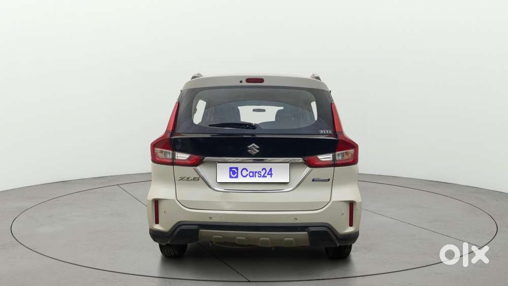 Maruti Suzuki Xl6 Alpha At, 2021, Petrol