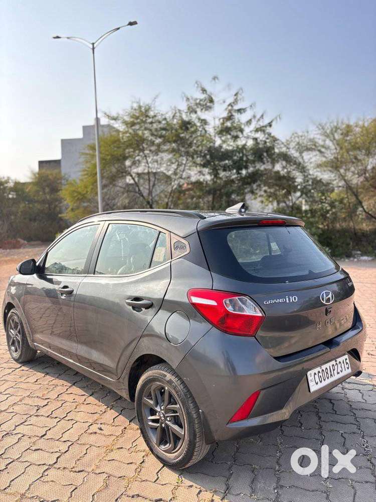 Hyundai Grand I10 Nios Sportz Dual Tone, 2020, Petrol