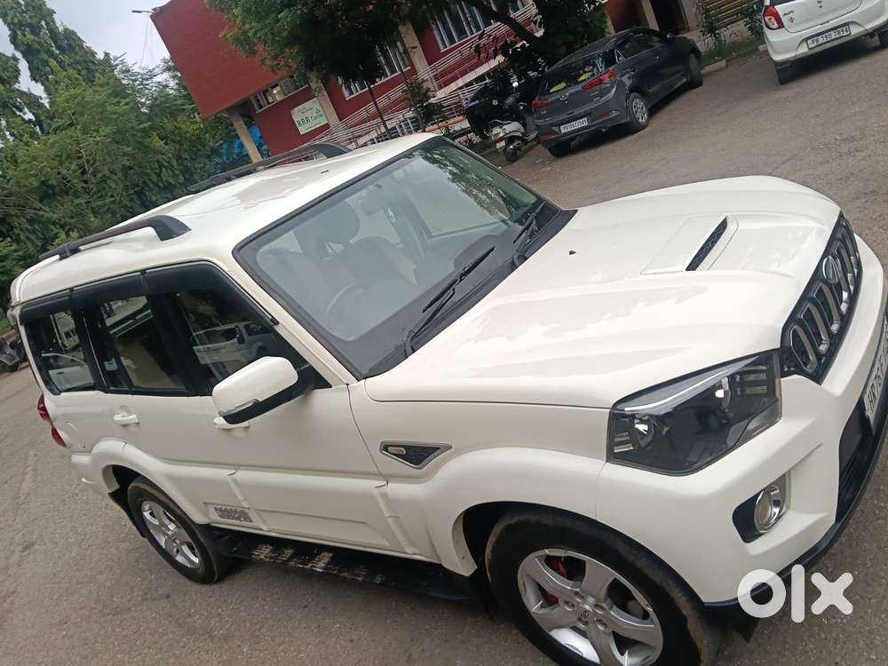 Mahindra Scorpio Classic 2.2 S 11 Mt 7 Str, 2020, Diesel