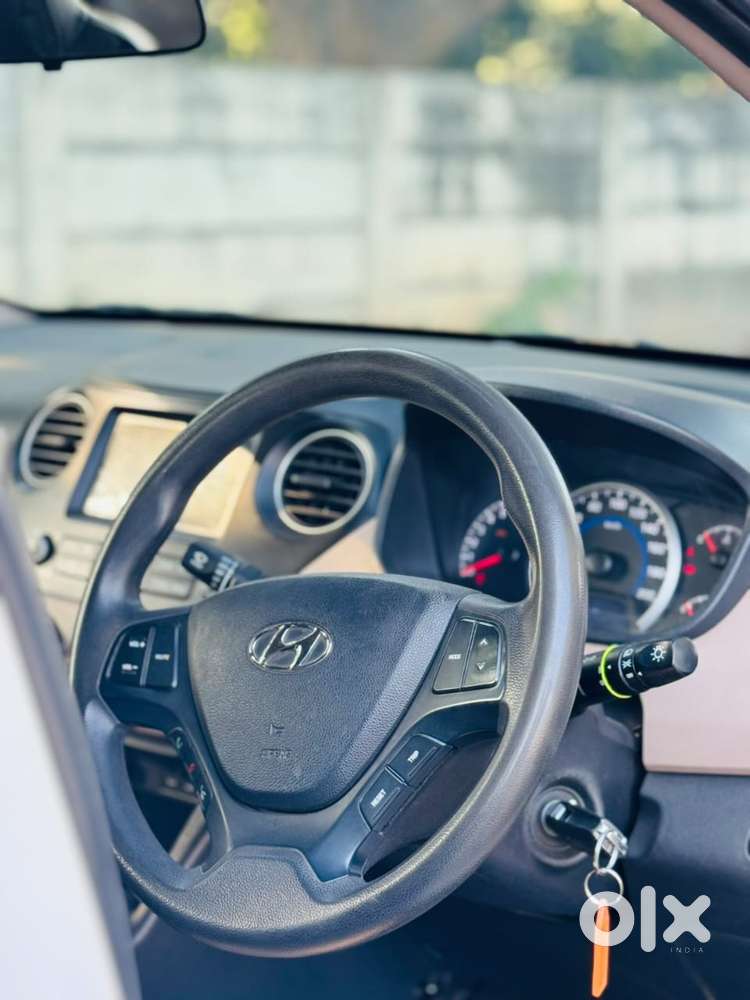 Hyundai Grand I10 Sportz O 1.2, 2017, Petrol