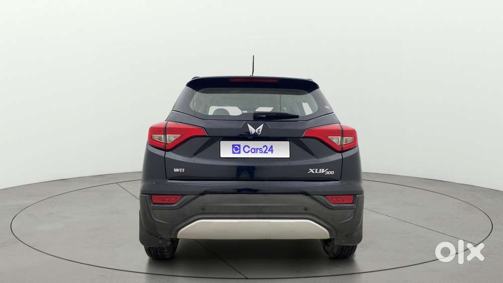 Mahindra Xuv300 W8 Option, 2022, Petrol