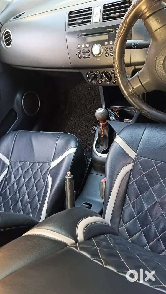 Maruti Suzuki Dzire 2011
