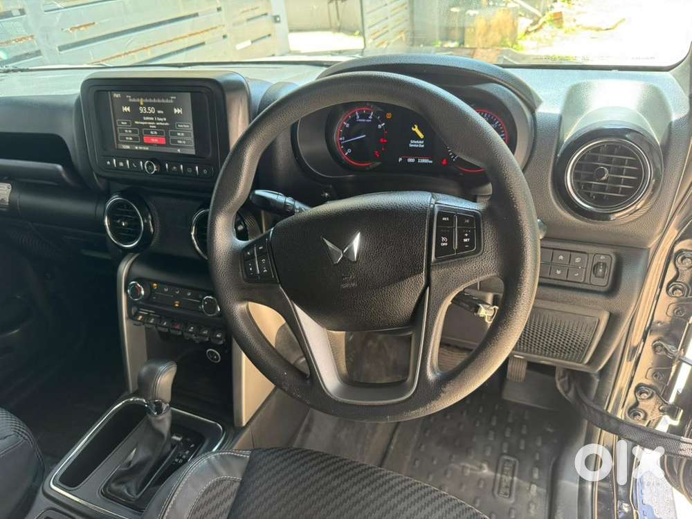 Mahindra Thar Petrol 2023
