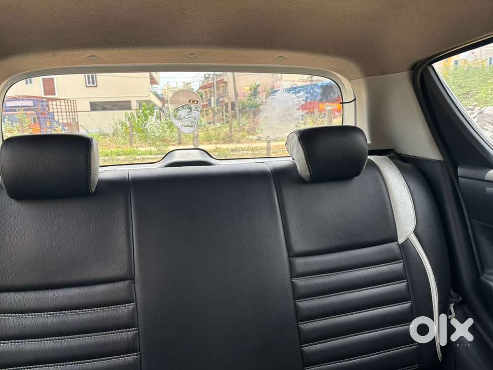 Maruti Swift Petrol 2012