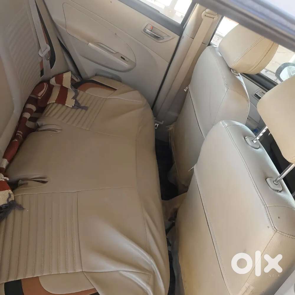 Maruti Suzuki Swift Dzire 2016