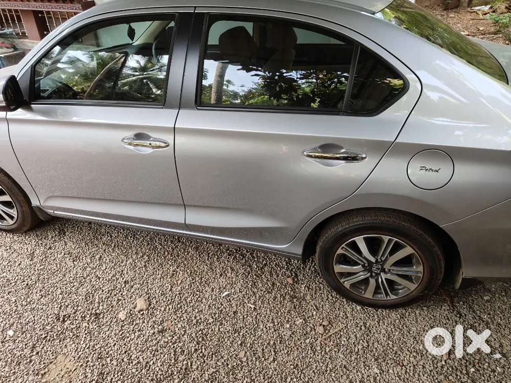 Honda Amaze 2023 Petrol 16500 Km Driven