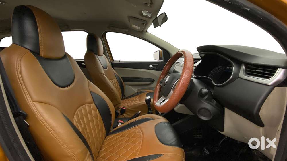 Renault Triber Rxz, 2021, Petrol