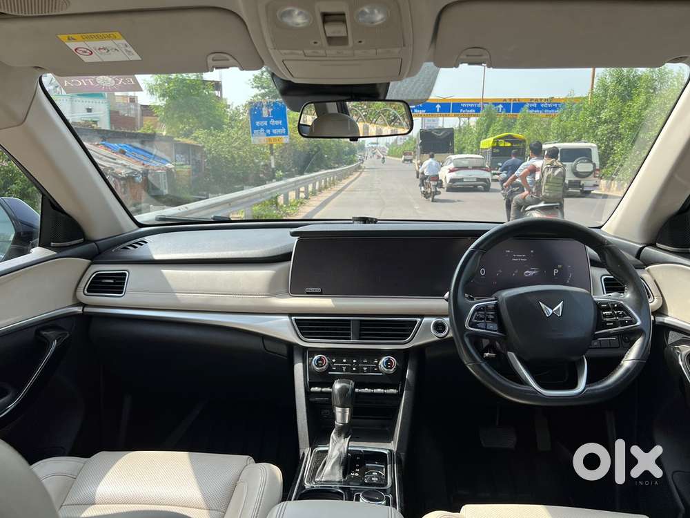 Mahindra Xuv700 Diesel 2022