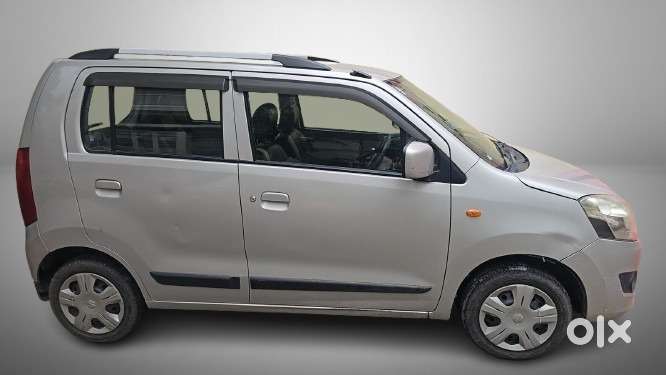 Maruti Suzuki Wagon R Vxi Amt1.2, 2017, Petrol