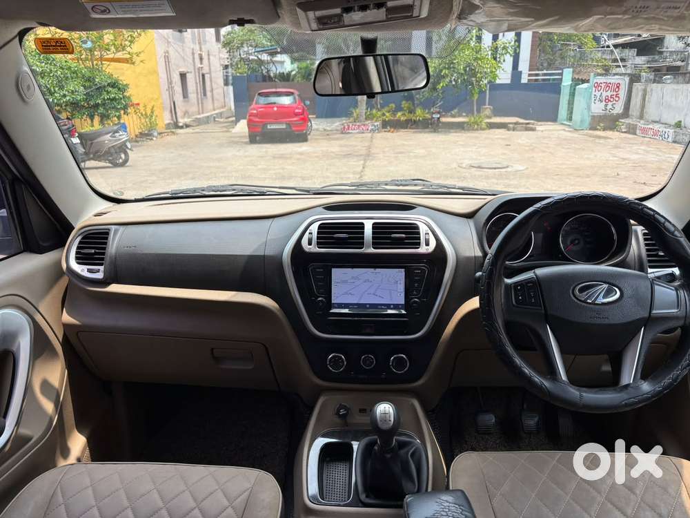 Mahindra Tuv 300 T10, 2018, Diesel