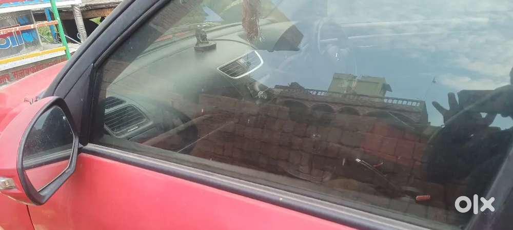 Maruti Suzuki Swift Vdi 2013 Diesel Brand New Tyres And Battery