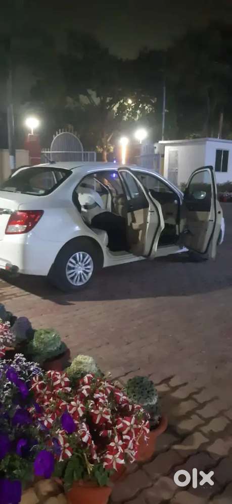 Maruti Suzuki Dzire 2022 Petrol Well Maintained