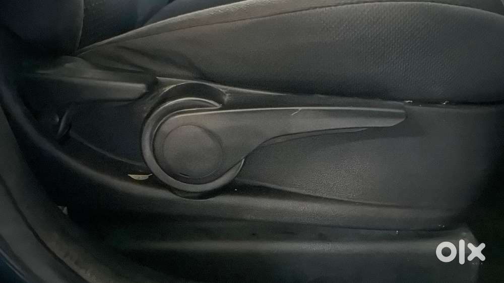 Tata Tigor Xza, 2018, Petrol