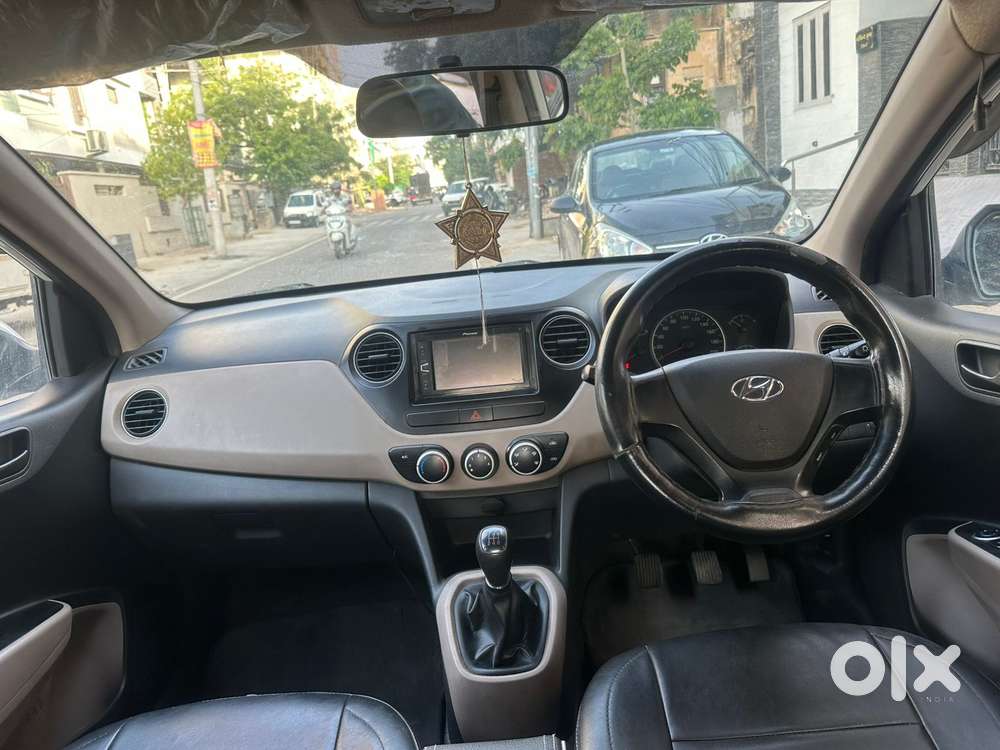 Hyundai Grand I10 [2017-2020] 1.2 Kappa Vtvt Sportz At, 2018, Petrol
