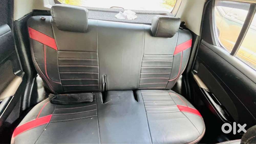 Maruti Suzuki Swift Vxi + Manual, 2012, Petrol