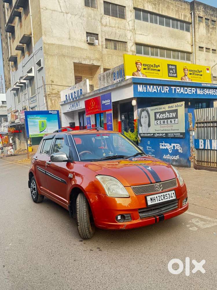 Maruti Suzuki Swift Vxi + Manual, 2006, Petrol