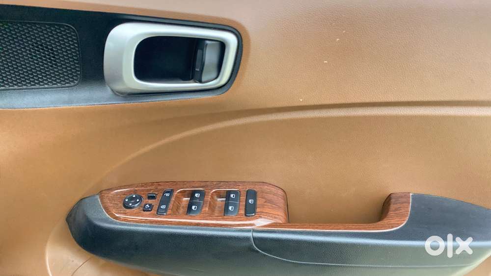 Hyundai Venue Sx Plus Turbo Dct, 2019, Petrol