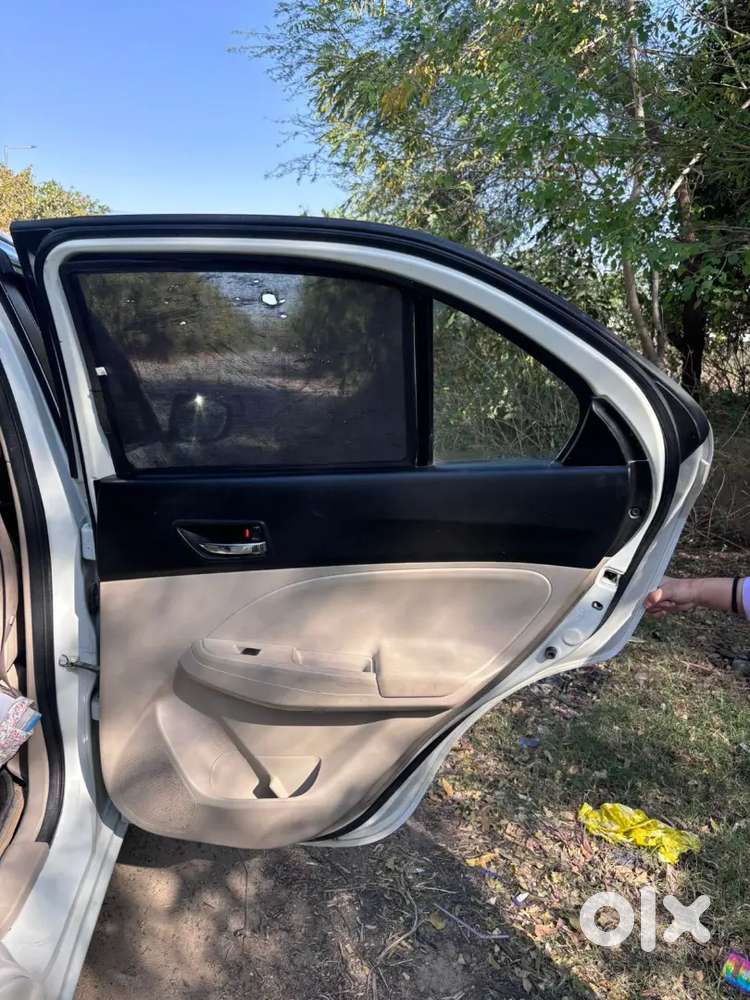 Maruti Suzuki Dzire 2017 Petrol Well Maintained