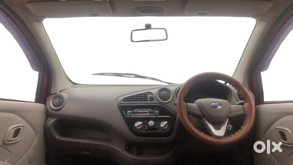 Datsun Redigo T Option, 2016, Petrol