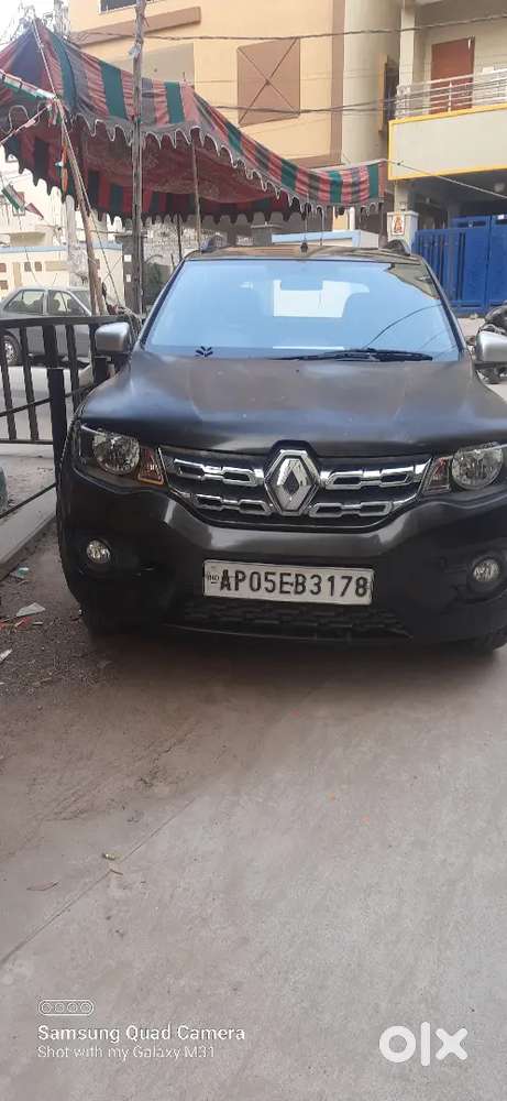 Smooth Car Wit Easy Driving For Immediate Sale ...we R Shifting So