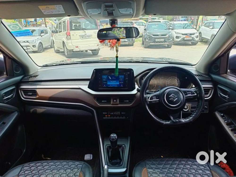 Maruti Suzuki Brezza 1.5 Zxi Smart Hybrid, 2023, Petrol