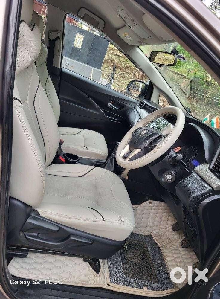 Toyota Innova Crysta 2.4 G Mt 8s, 2019, Diesel