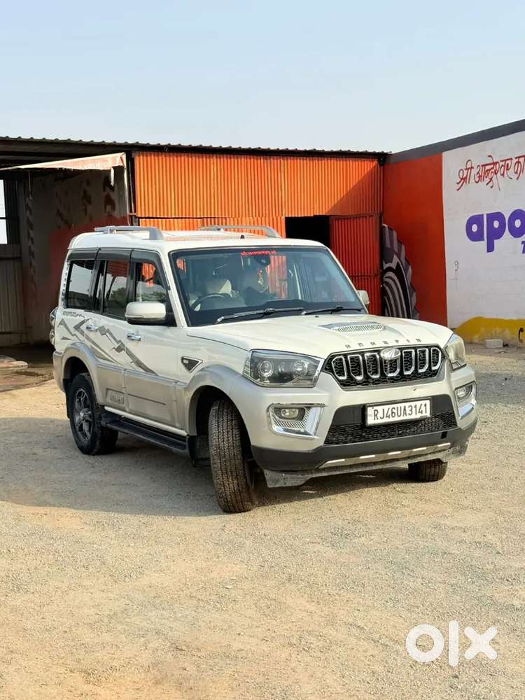Mahindra Scorpio 2017 Diesel 118000 Km Driven