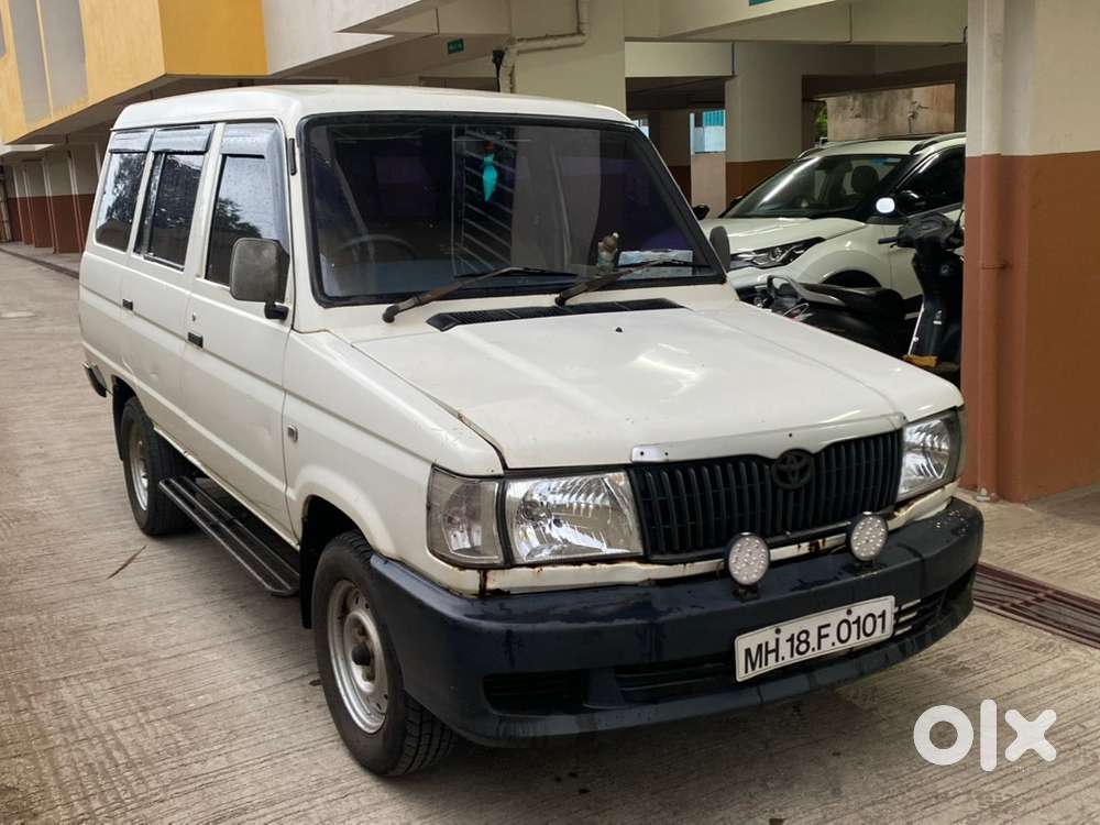 2004 Toyota Qualis Diesel