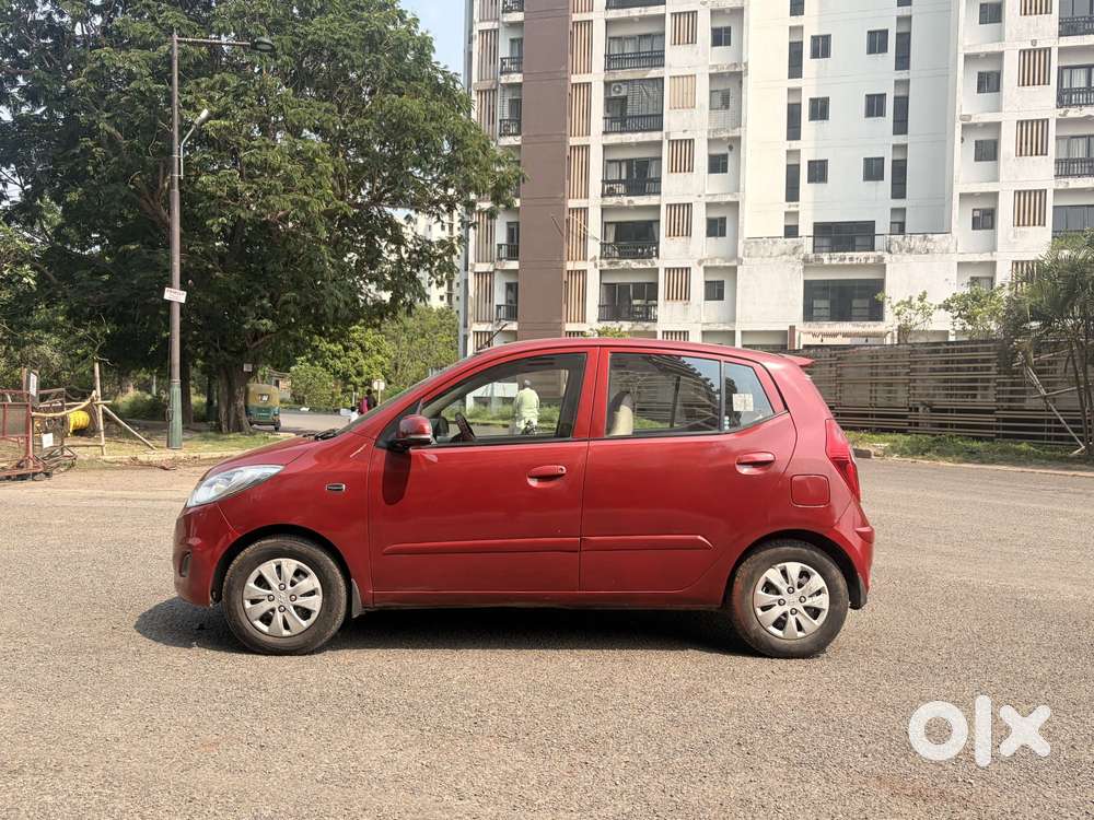 Hyundai I10 Sportz, 2011, Petrol